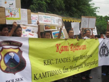 Ratusan relawan Kecamatan Tandes Siap Menjaga Kamtibmas